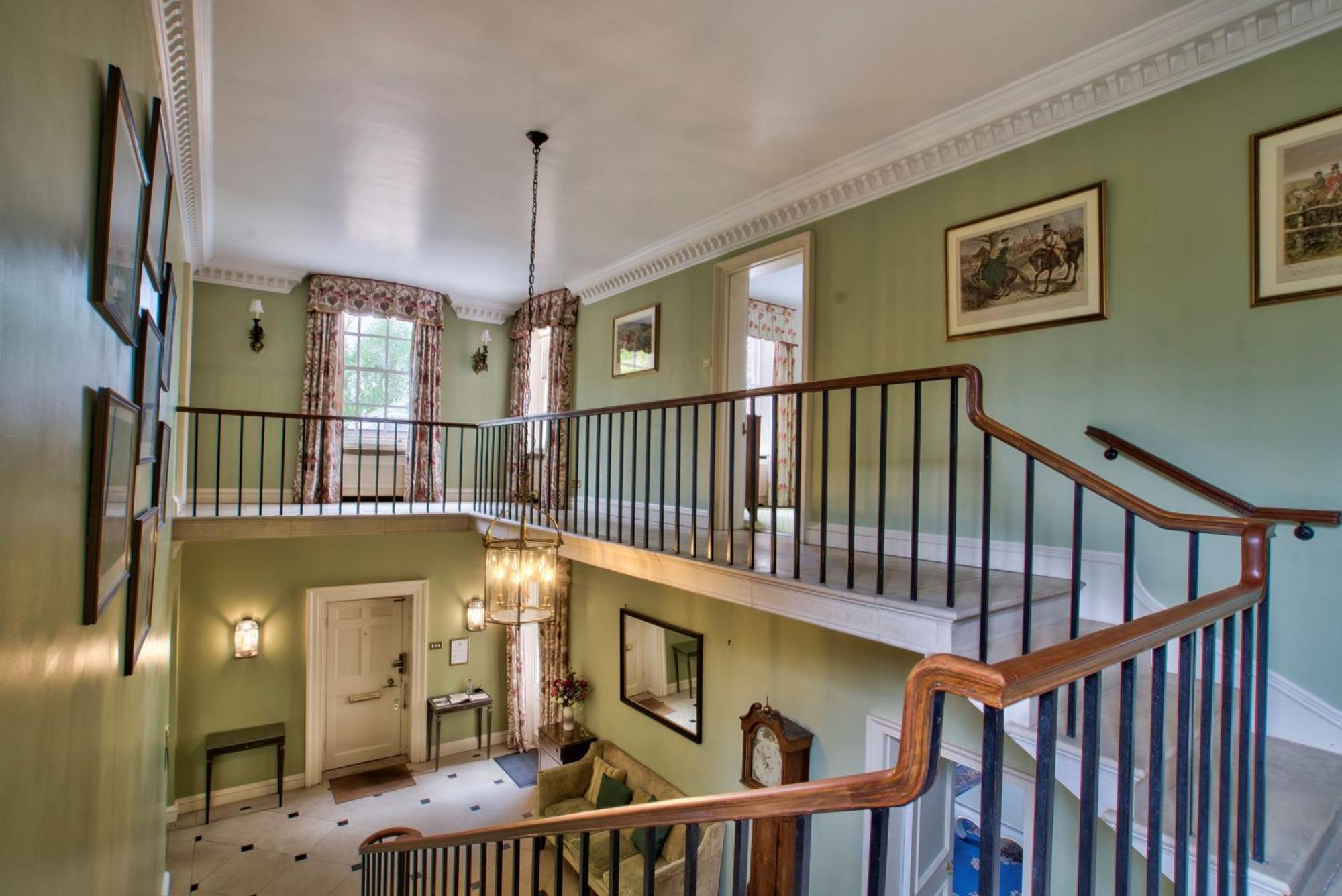Abbey House By Group Retreats Villa Saffron Walden Exteriör bild