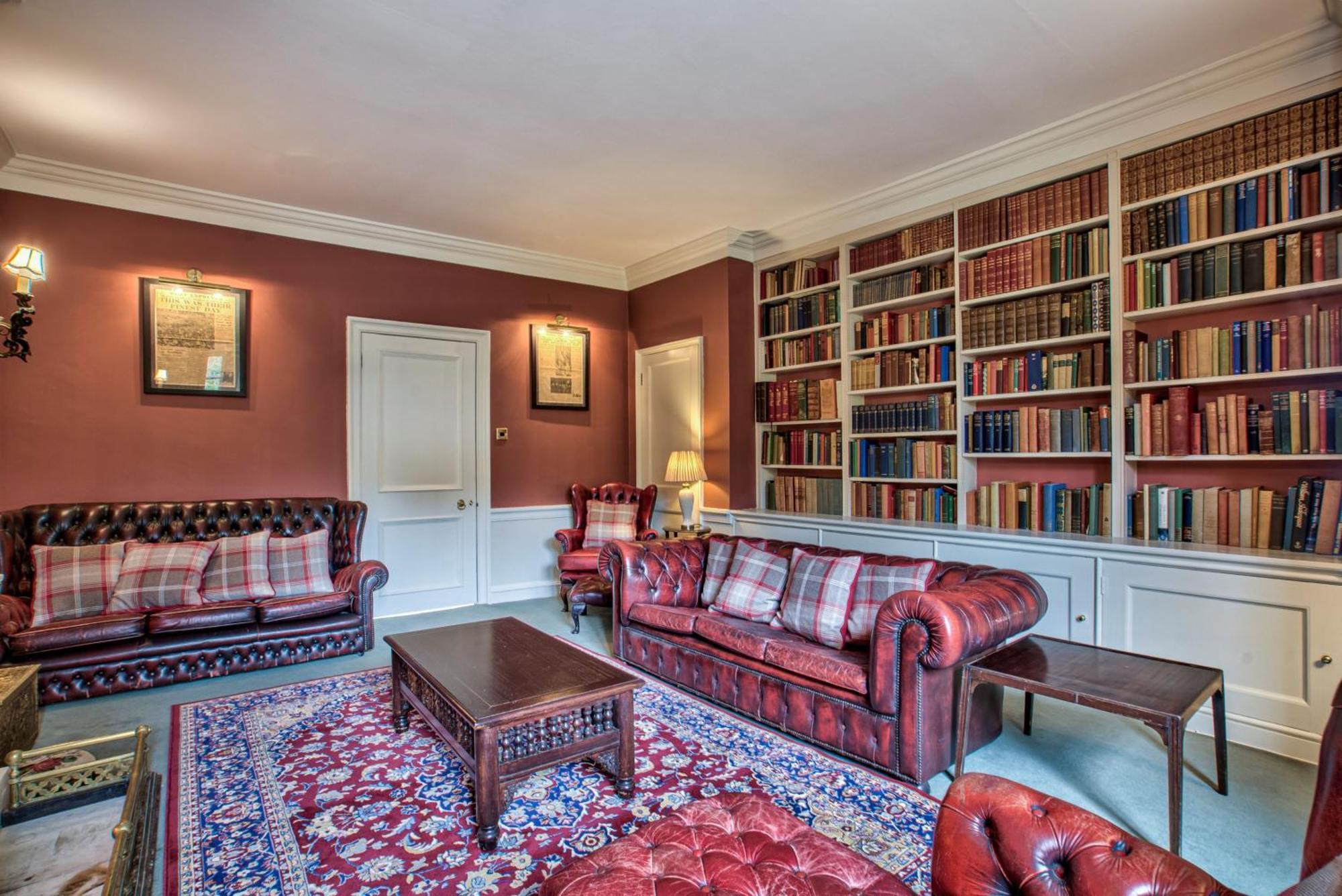 Abbey House By Group Retreats Villa Saffron Walden Exteriör bild